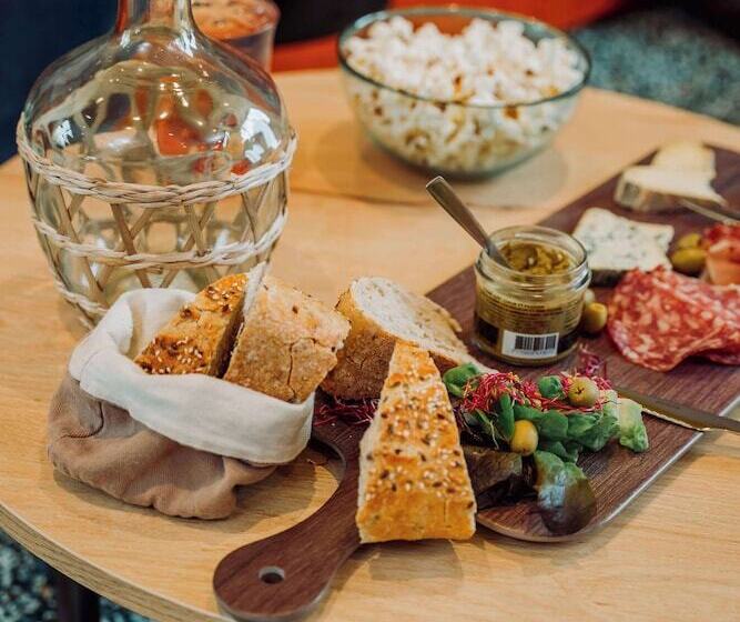 Hotel Campanile Metz Jouy Aux Arches