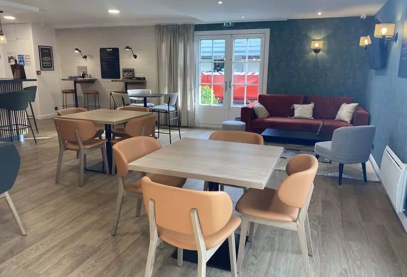 هتل Campanile Nantes ~ Rezé Aéroport