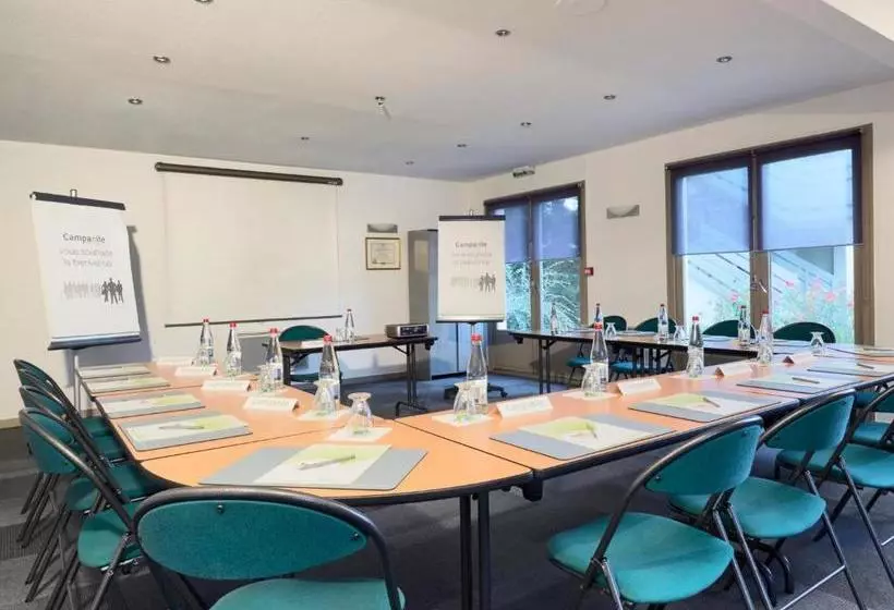 호텔 Campanile Saint Die