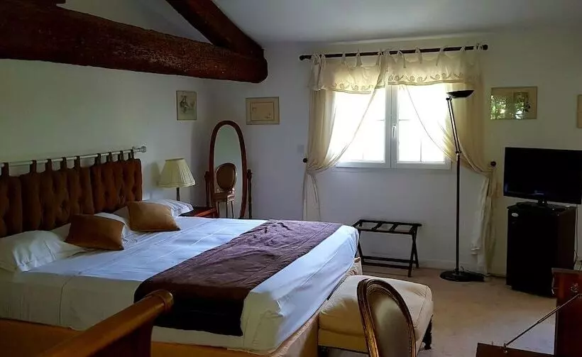 Отель Hôtellerie Du Château De Floure & Spa