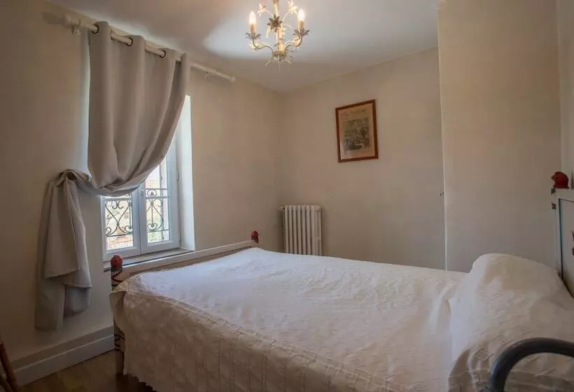 Отель Hôtellerie Du Château De Floure & Spa