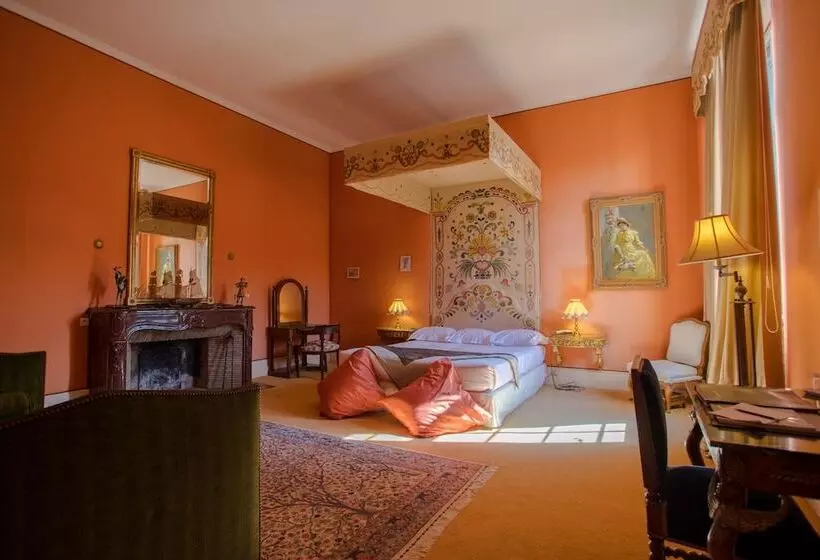 Отель Hôtellerie Du Château De Floure & Spa