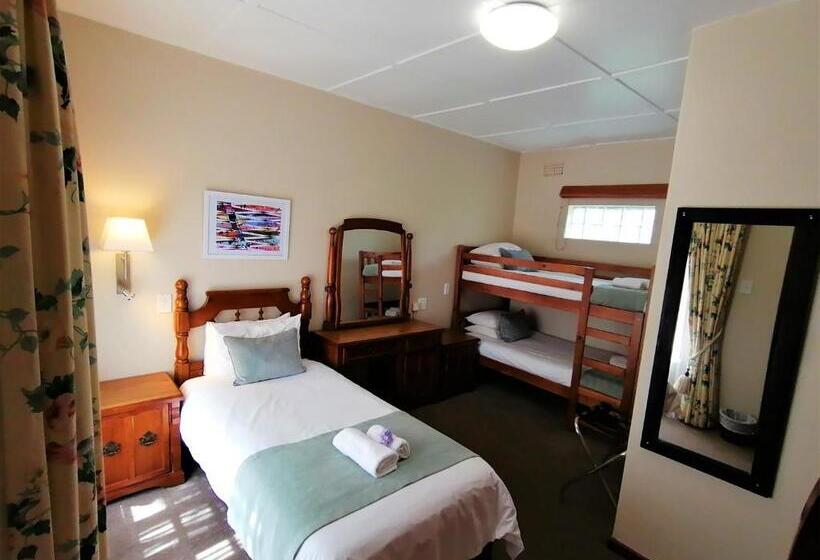 ホテル Eight Bells Mountain Inn