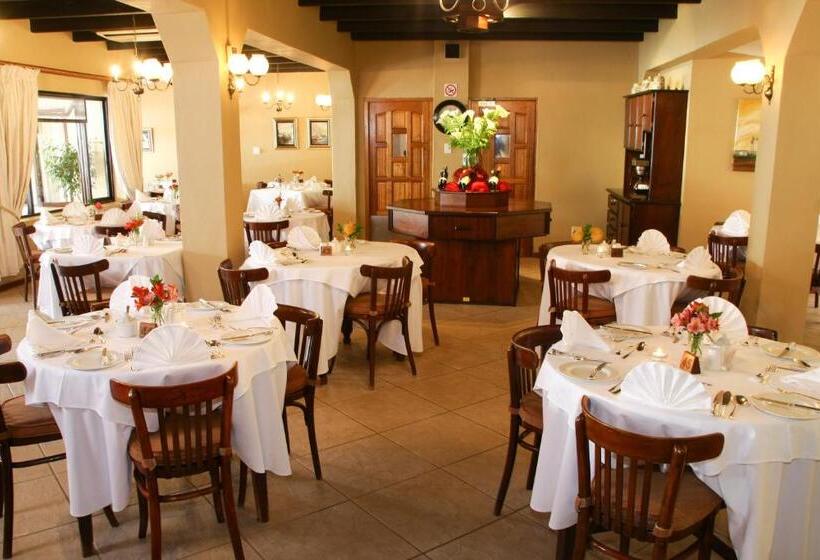 ホテル Eight Bells Mountain Inn