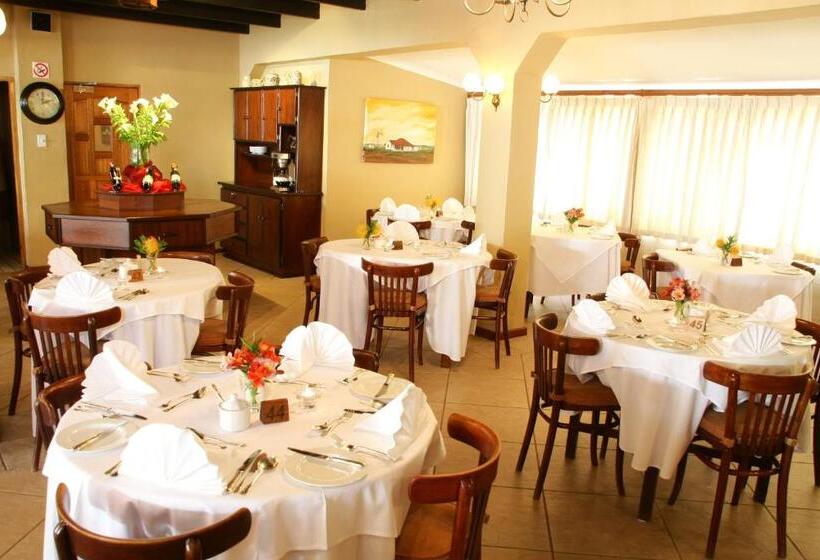 ホテル Eight Bells Mountain Inn