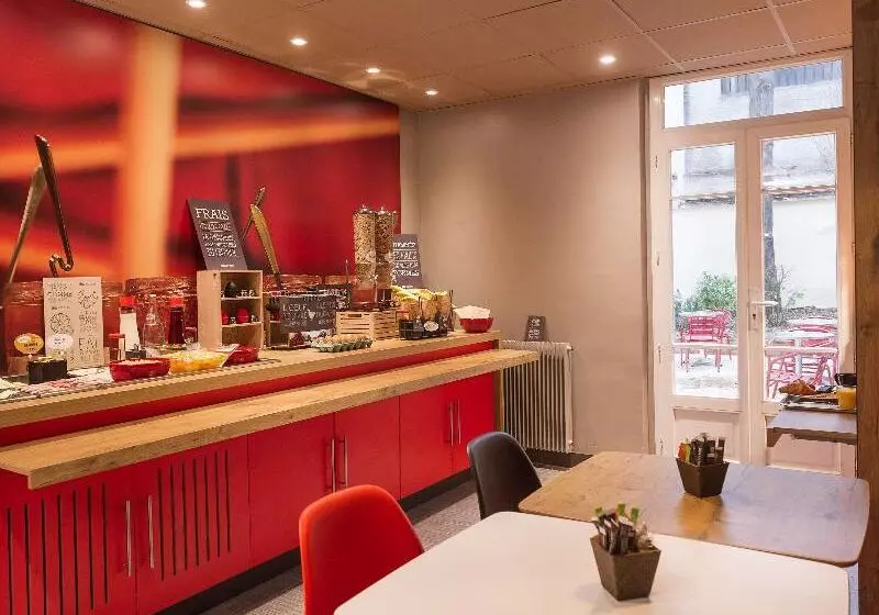 هتل Ibis Paris Vaugirard Porte De Versailles