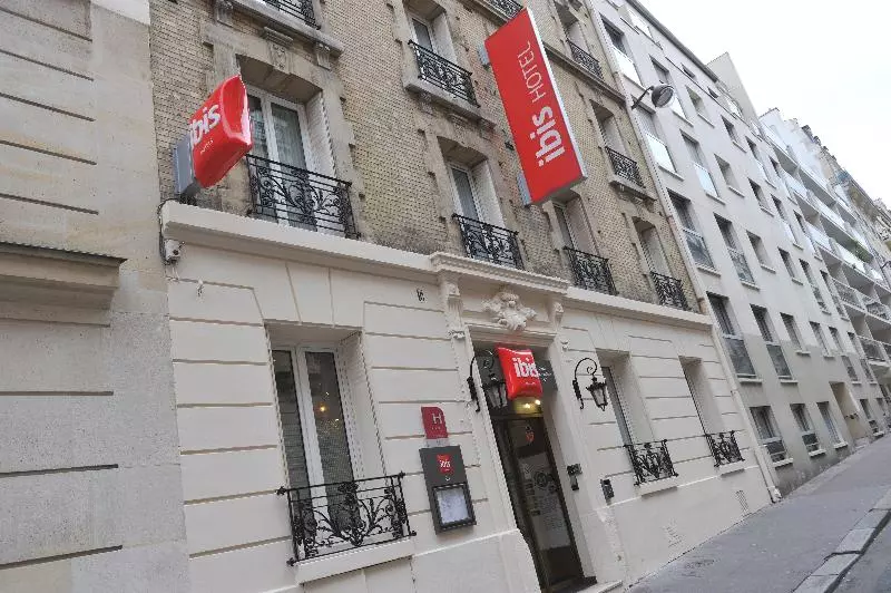 هتل Ibis Paris Vaugirard Porte De Versailles
