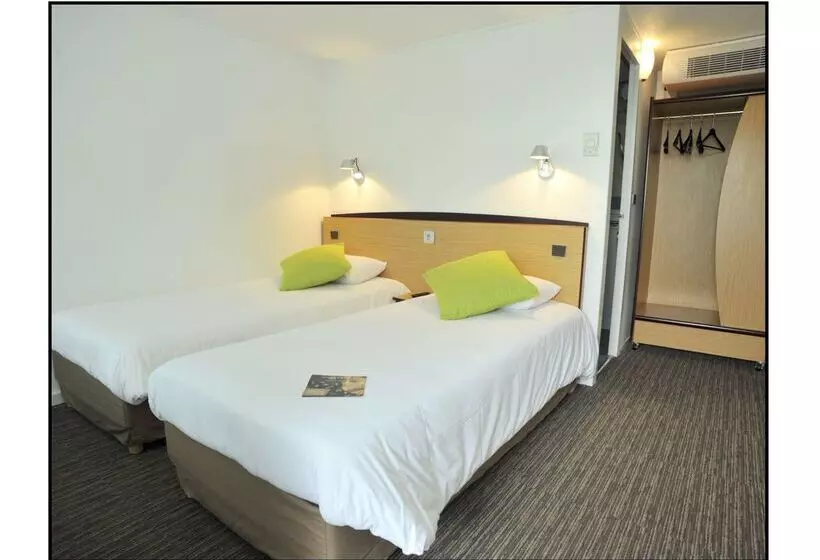 Отель Kyriad Chalons En Champagne Saint Martin