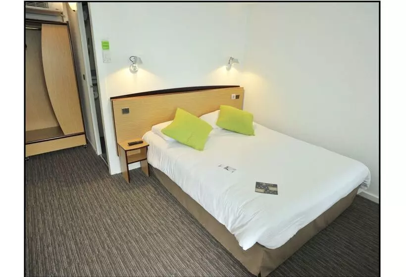 Отель Kyriad Chalons En Champagne Saint Martin