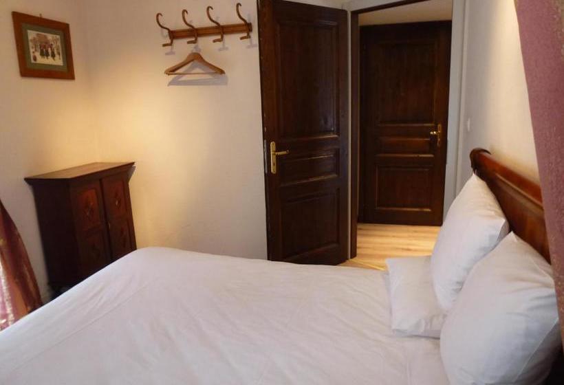 호텔 La Cour Du Bailli Suites & Spa