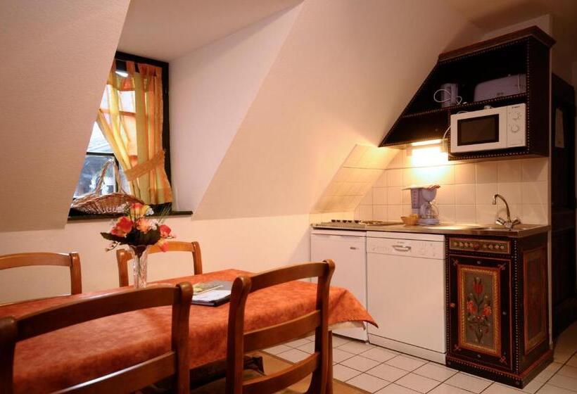 호텔 La Cour Du Bailli Suites & Spa