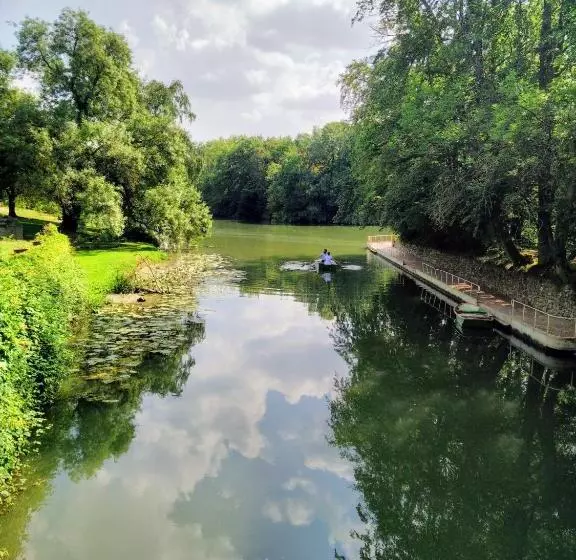 ホテル Le Moulin De Connelles