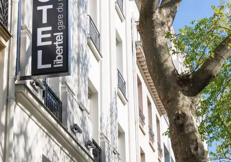 هتل Libertel Gare Du Nord Suede
