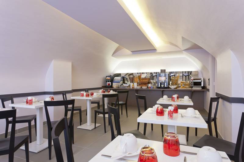 هتل Libertel Gare Du Nord Suede