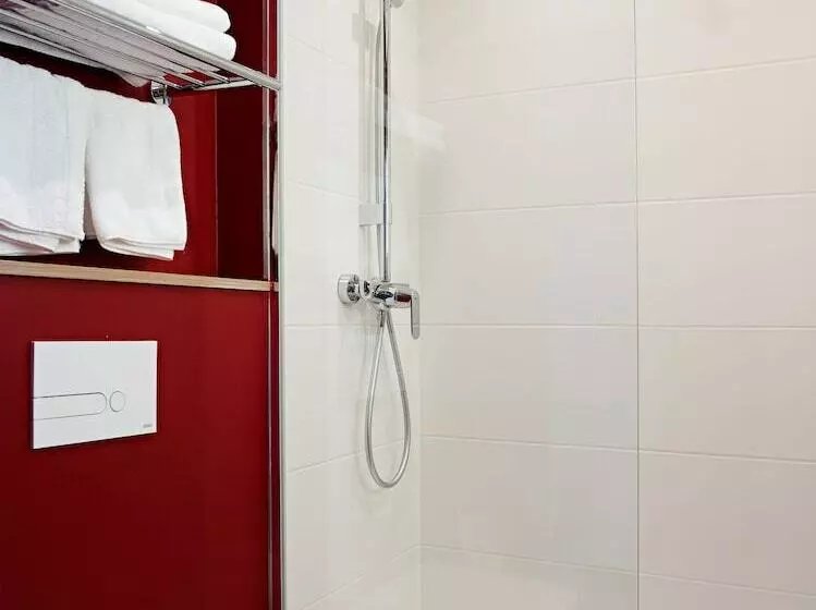 Hotel Median Paris Congrès