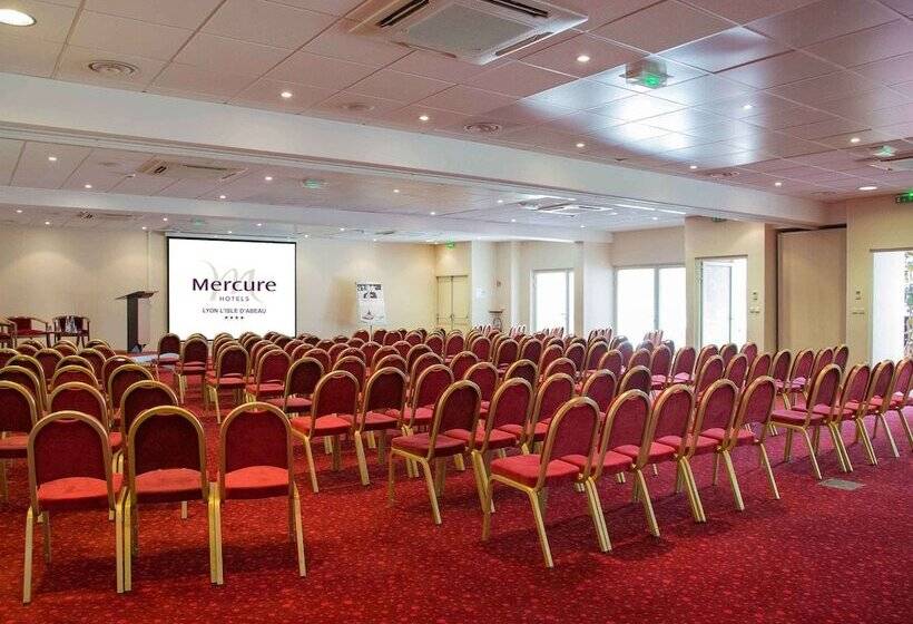 فندق Mercure Lyon Est Villefontaine