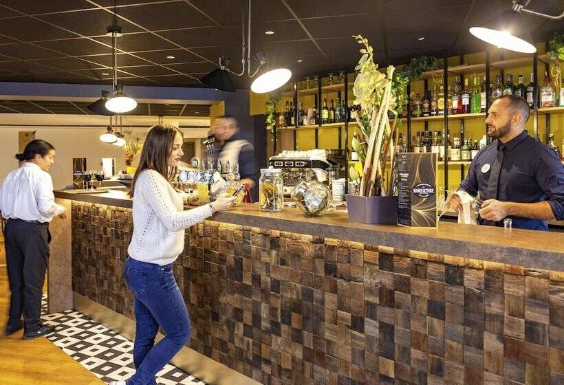 فندق Mercure Lyon Est Villefontaine