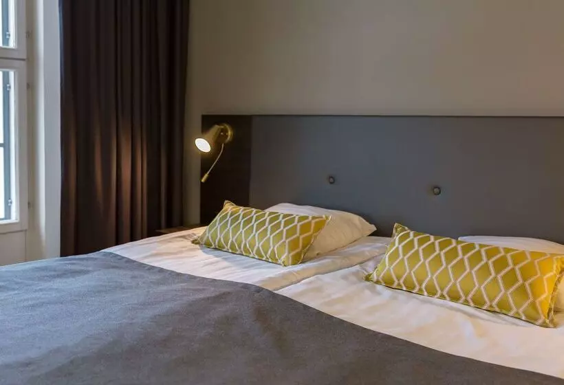 Отель Scandic Grand Marina