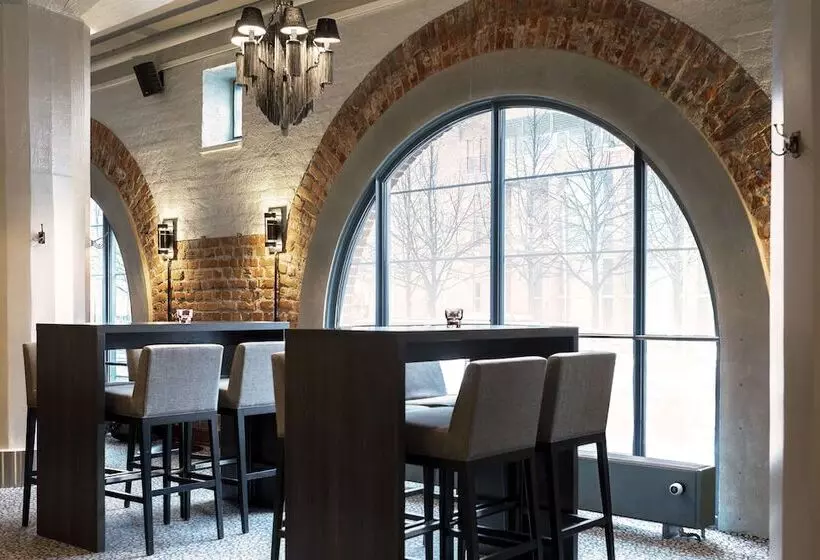 Отель Scandic Grand Marina