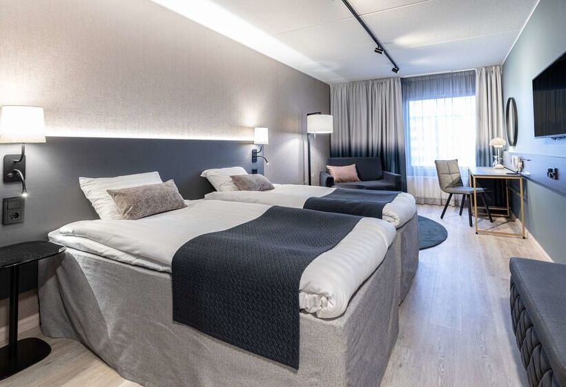 هتل Scandic Jyvaskyla Station