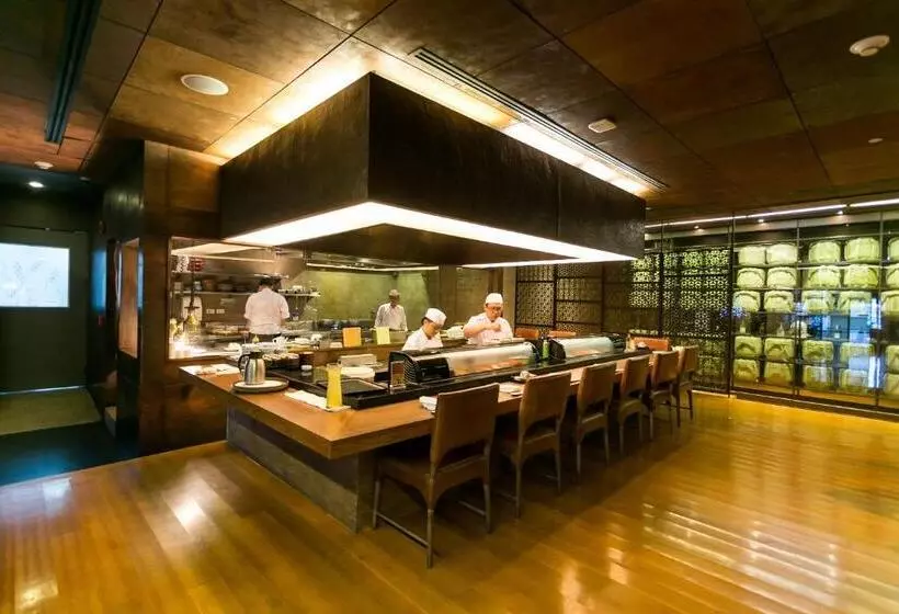 هتل The Westin Grande Sukhumvit Bangkok