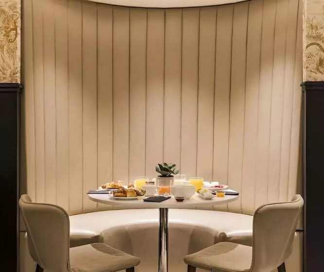 ホテル Maison Pigalle