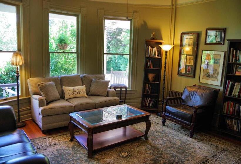 مبيت وإفطار Beaufort House Inn