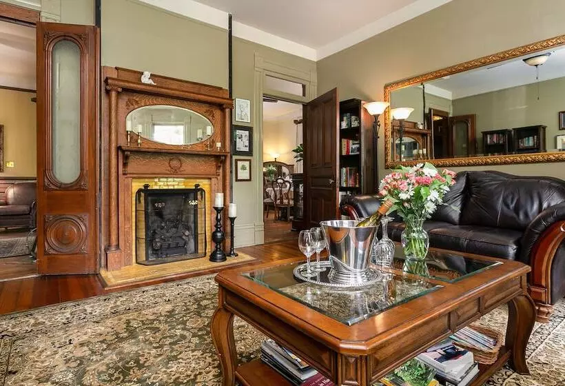 住宿加早餐  Beaufort House Inn