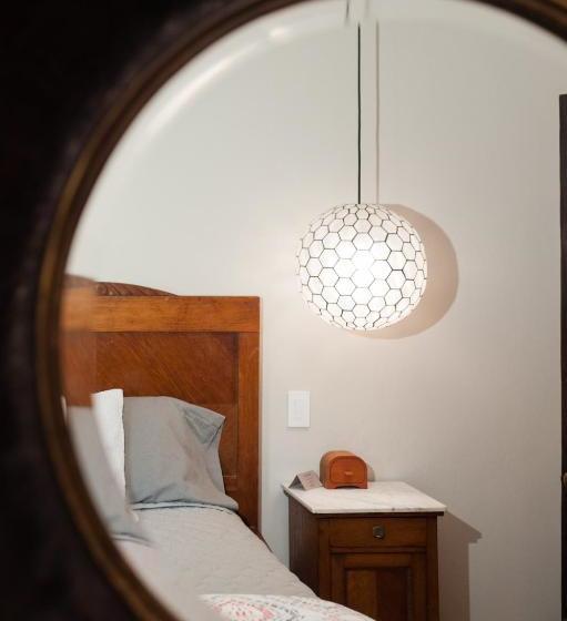 ベッドアンドブレックファースト Marshall House Inn