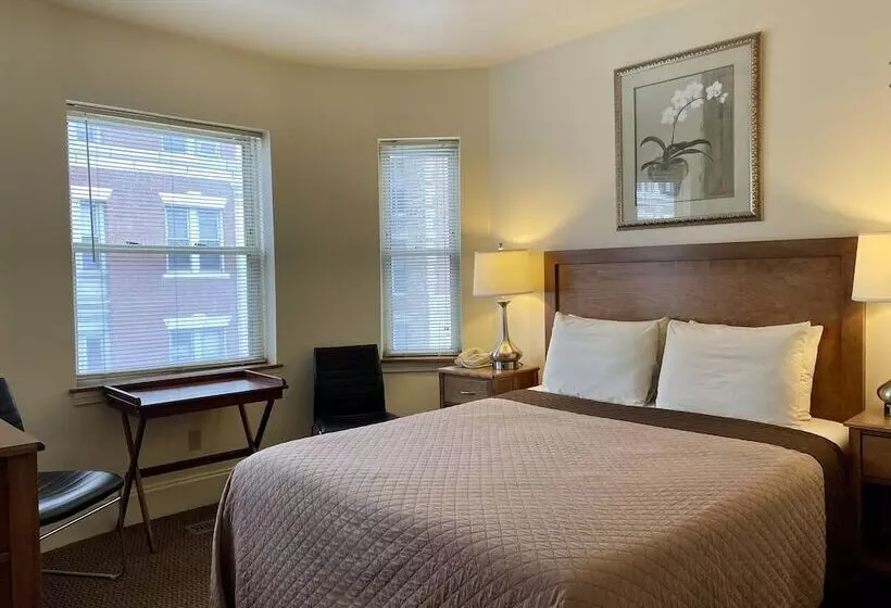 تختخواب و صبحانه Oasis Guest House