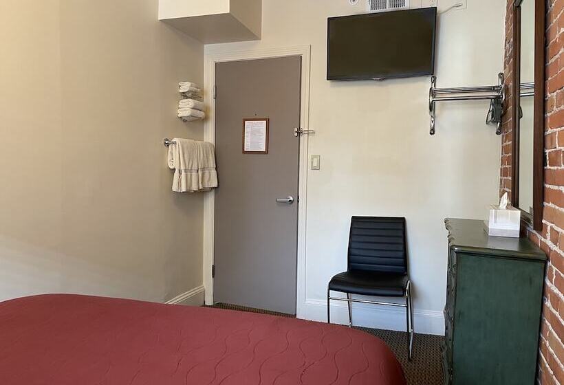 تختخواب و صبحانه Oasis Guest House