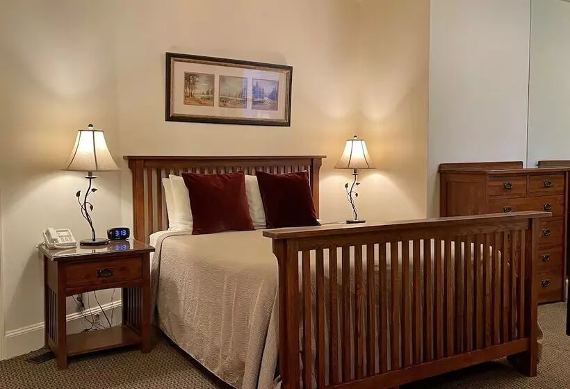 تختخواب و صبحانه Oasis Guest House