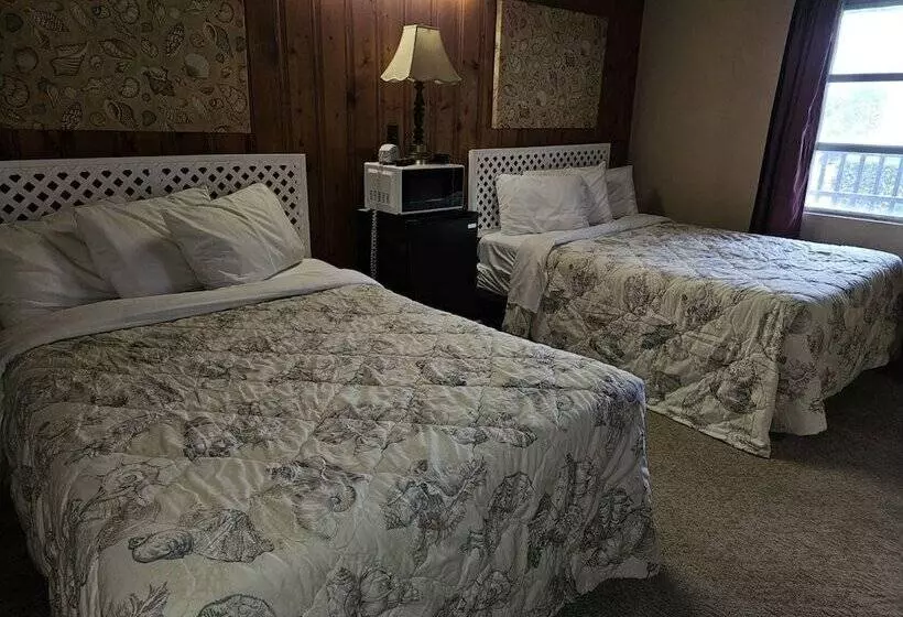 Captain's Cove Motel