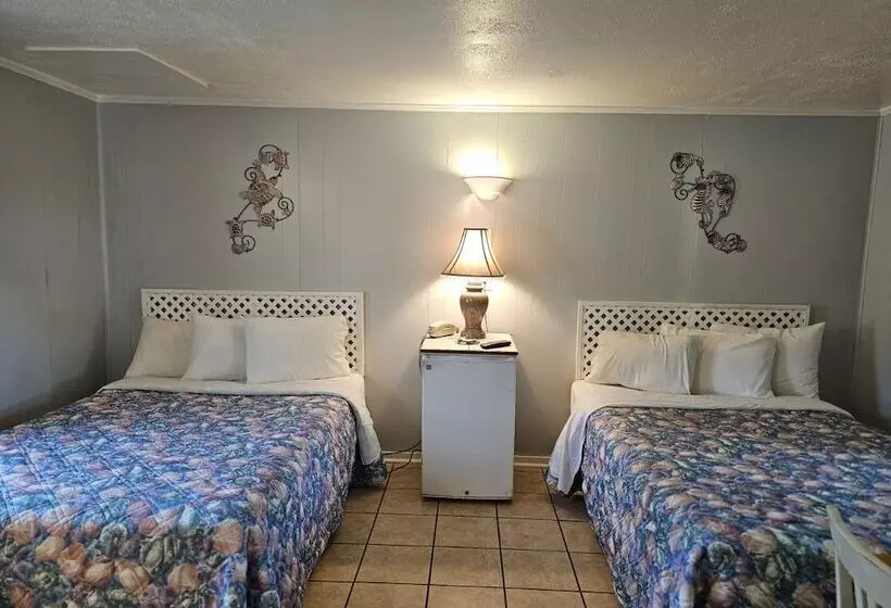 Captain's Cove Motel