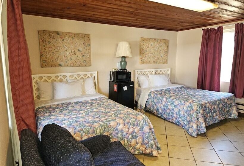 Captain's Cove Motel