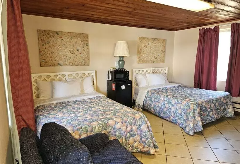 Captain's Cove Motel