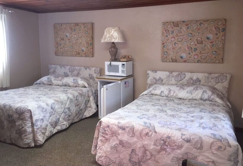 Captain's Cove Motel