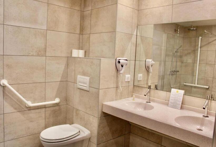 ホテル Aux Lys De Chablis