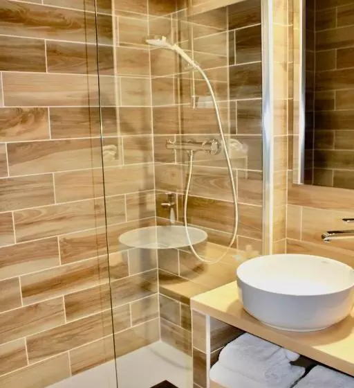 酒店 Aux Lys De Chablis