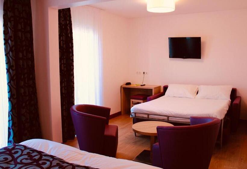 ホテル Aux Lys De Chablis