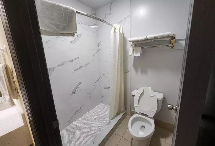 ホテル Budget Host Inn