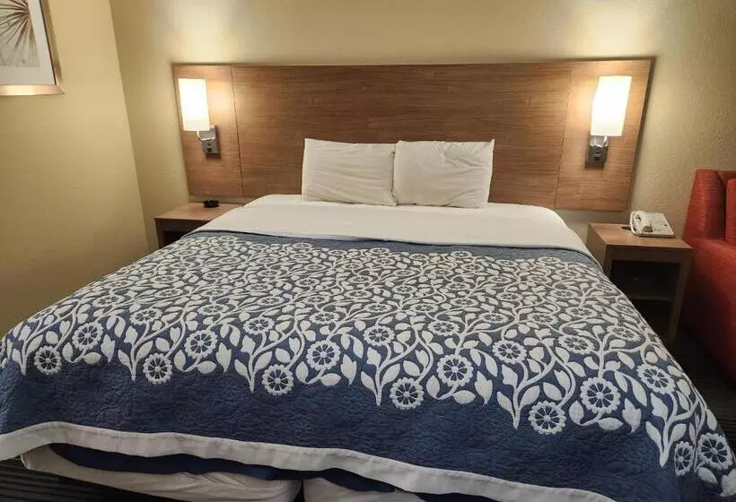 ホテル Budget Host Inn