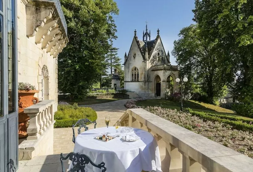 酒店 Château De Mirambeau