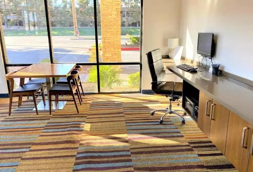 ホテル Fairfield Inn Las Vegas Convention Center