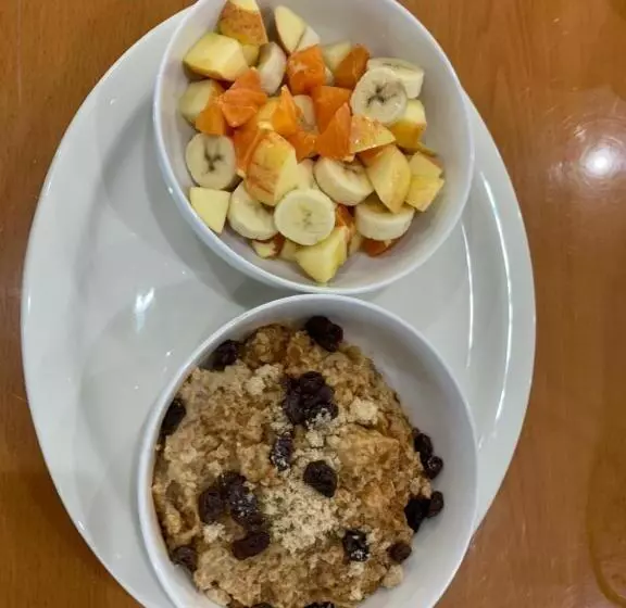 בית מלון כפרי Holiday Sands South