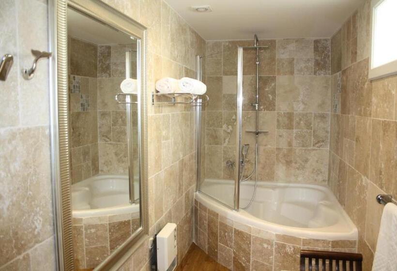 Отель Mas Angelussi Le Clos Du Soleil