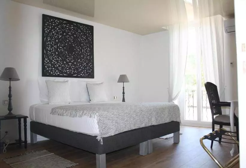 ホテル Mas Angelussi   Le Clos Du Soleil