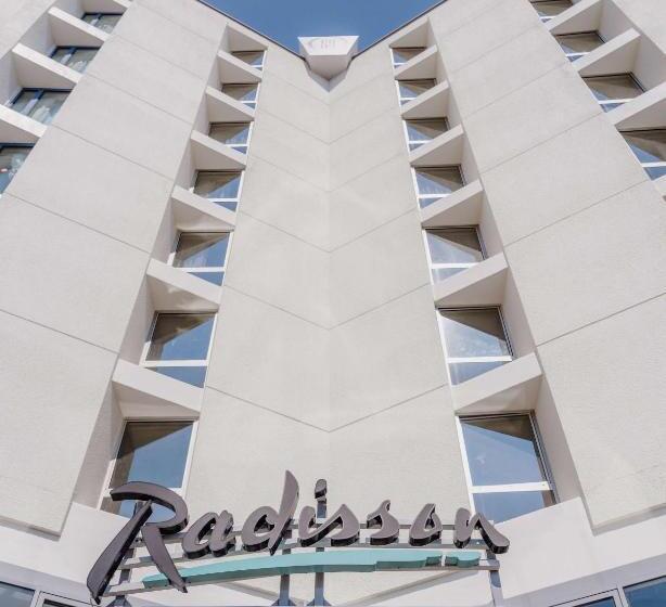 Radisson Hotel Nice Airport