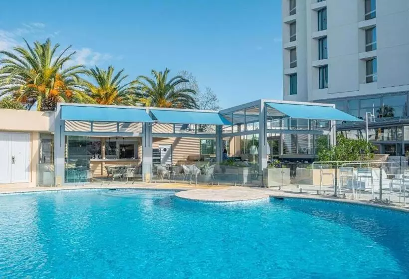 Radisson Hotel Nice Airport