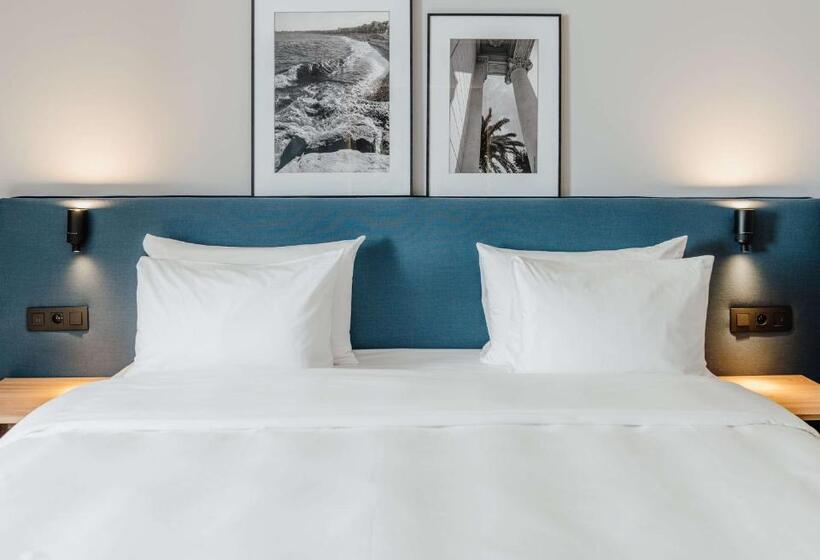 Radisson Hotel Nice Airport